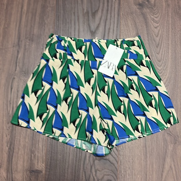 Zara Pants - 💙 Zara 💚 NWT shorts cotton linen blend XS
